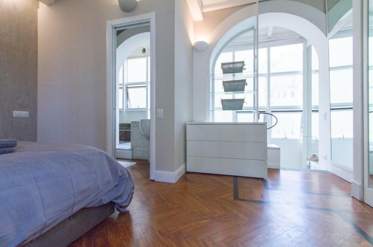 מילאנו Elegante E Completamente Arredato Apt In Duomo מראה חיצוני תמונה
