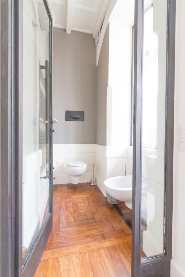 מילאנו Elegante E Completamente Arredato Apt In Duomo מראה חיצוני תמונה